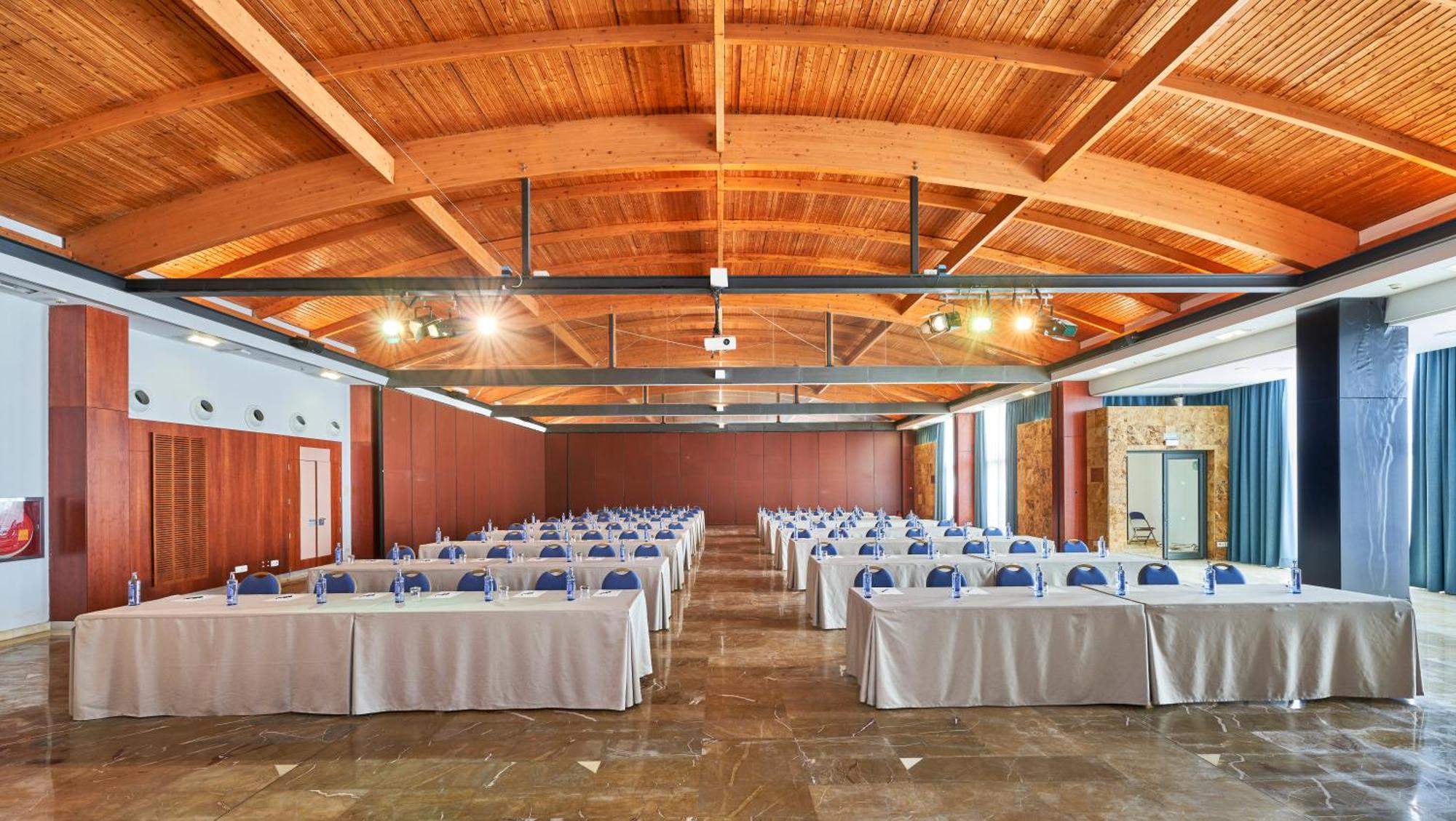 Insotel Punta Prima Resort Esterno foto