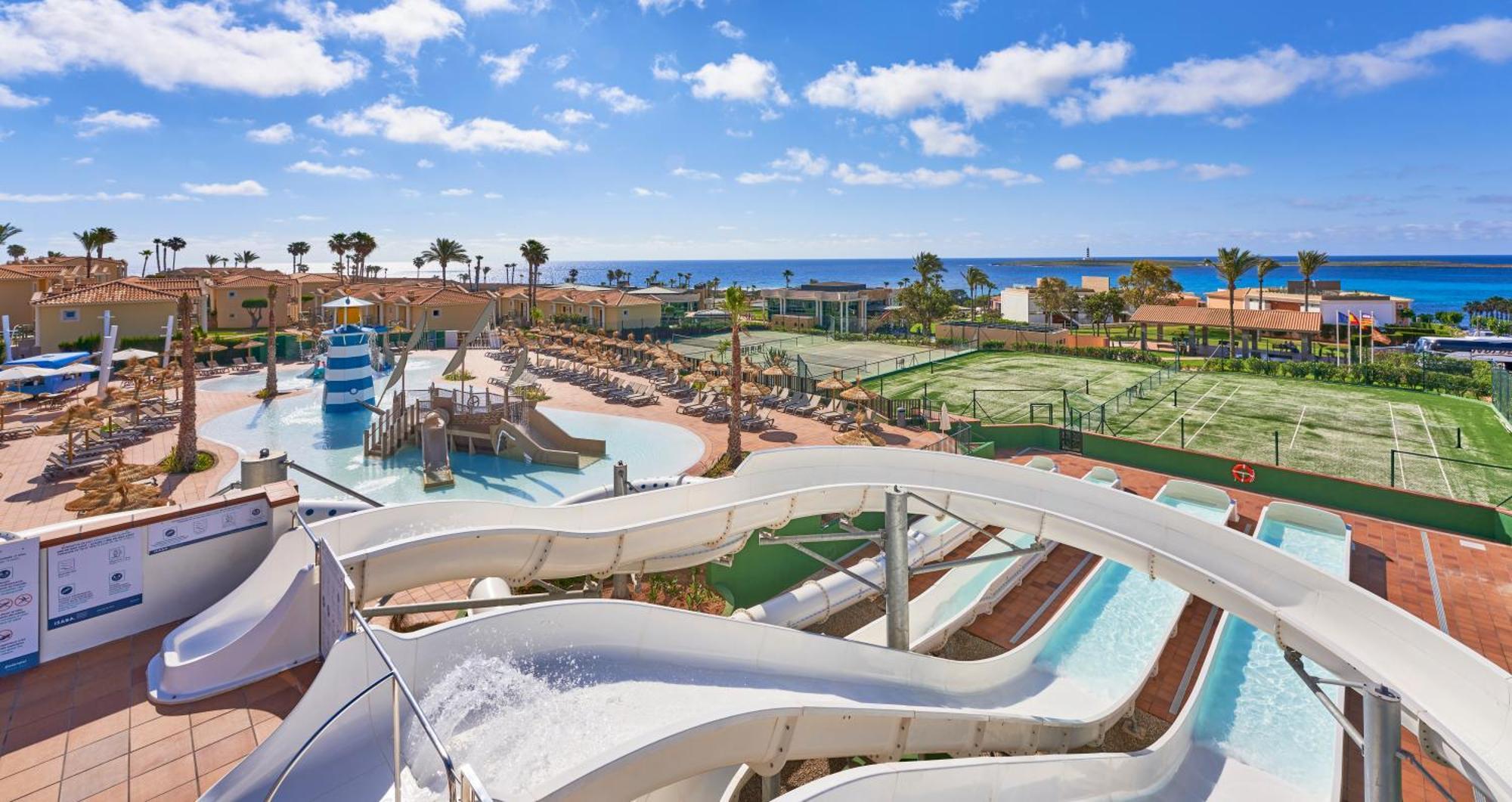 Insotel Punta Prima Resort Esterno foto